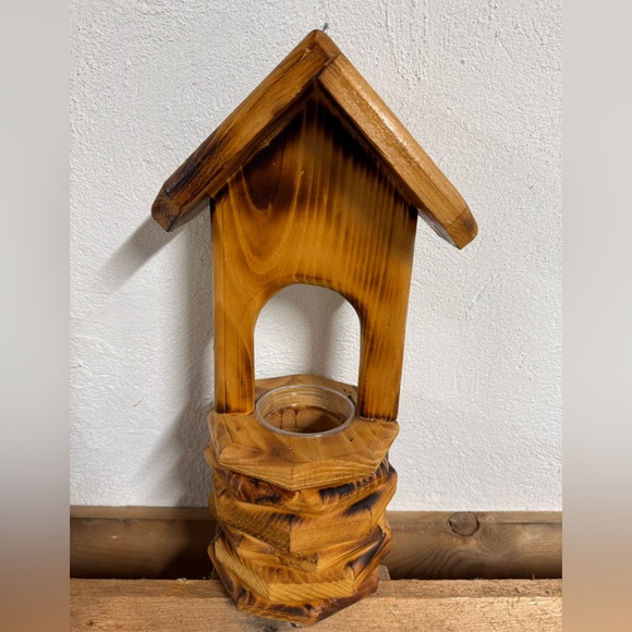 Rustic Wooden Wishing Well - Picture 1 of 4